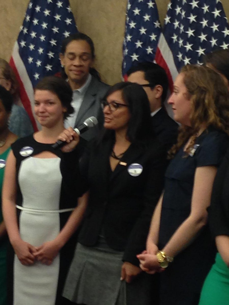 Andie_Zuniga's tweet image. Shout out to @WorkingAmerica on stage #MissionPossible