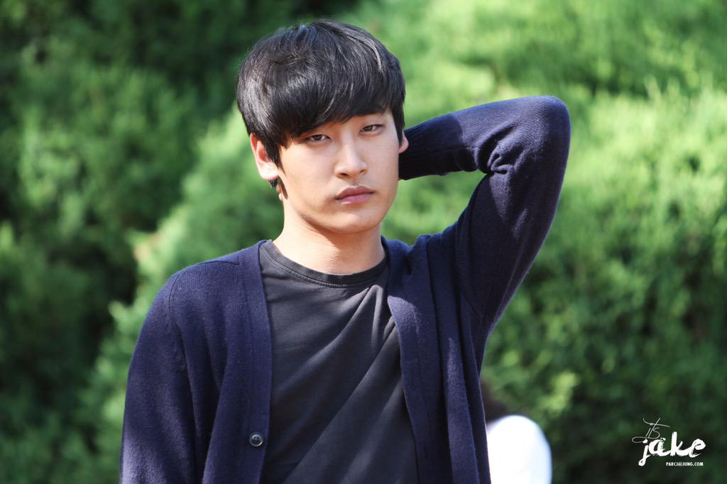 parcjaejung_com's tweet photo. 150513 단대서 만난 훈대딩 재정이(@parcjaejung) 22pics up! http://t.co/IpiLfsc0rN http://t.co/H1dsytCg3g