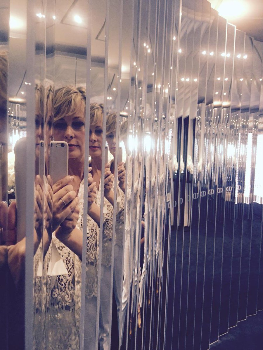 <a href="/Diorsuite/">ib</a> #festivalde cannes #versionfrancaise <a href="/tv5monde/">TV5MONDE</a>