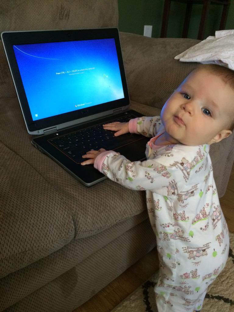 Hofblakester's tweet photo. Workin from home @Tblake52 http://t.co/d8erryBlFz