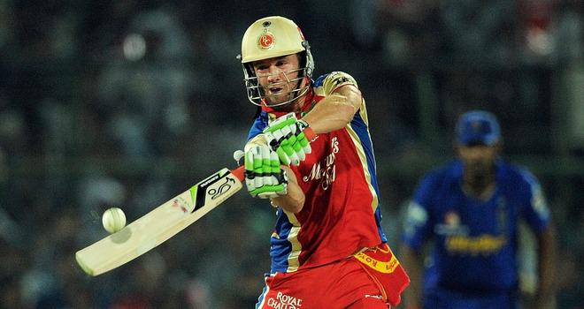 SkyCricket's tweet photo. Who is the better T20 batsman? Retweet for @ABdeVilliers17, favourite for @henrygayle. #IPL #RCB http://t.co/ivC4d2RWtK