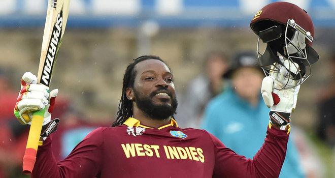 SkyCricket's tweet photo. Who is the better T20 batsman? Retweet for @ABdeVilliers17, favourite for @henrygayle. #IPL #RCB http://t.co/ivC4d2RWtK