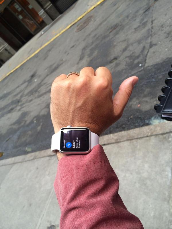 AppleWatchGuy's tweet photo. @katadhin don't forget there are different taps for turning right and turning left! http://t.co/7D0pl62aS9