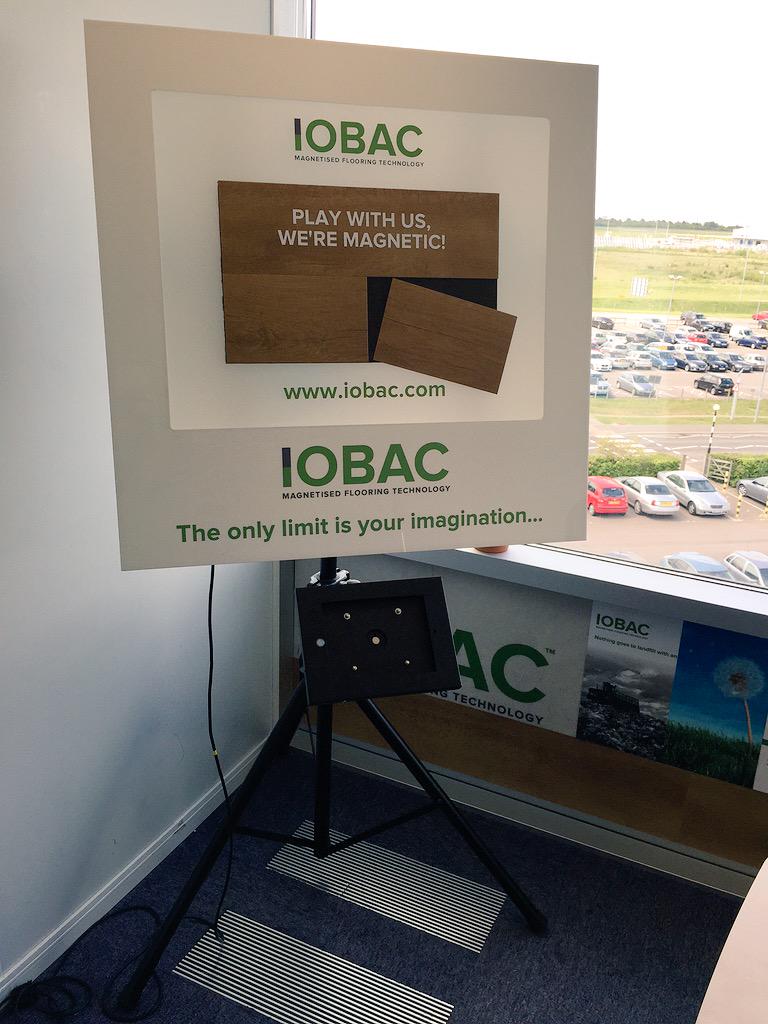 glenniobac's tweet photo. Our new light box display and stand built by yours truly is ready to be displayed at some upcoming shows #Innovation http://t.co/rSZZtn6jWl