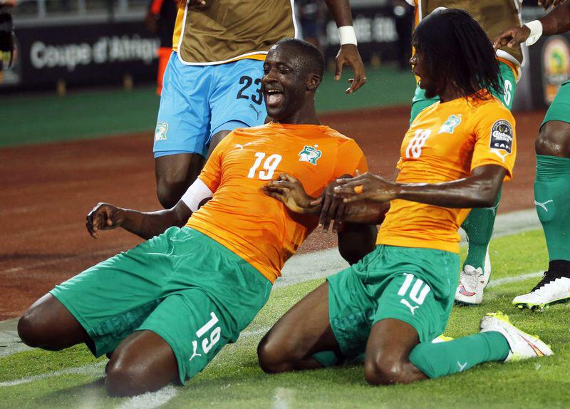 GervinhOfficial's tweet photo. Bon anniversaire Capi @YayaToure 🎉🎊 #team225 http://t.co/KWkJmYkZjM