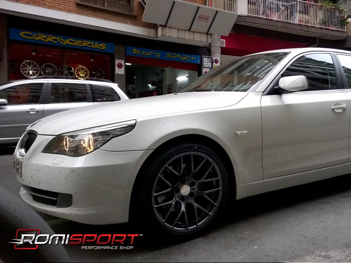 romisport's tweet photo. Hoy os enseñamos a otro cliente contento, un flamante #BMW535d  con sus @avantgardewheel #M590! @romisport http://t.co/WsRxE4GBIU
