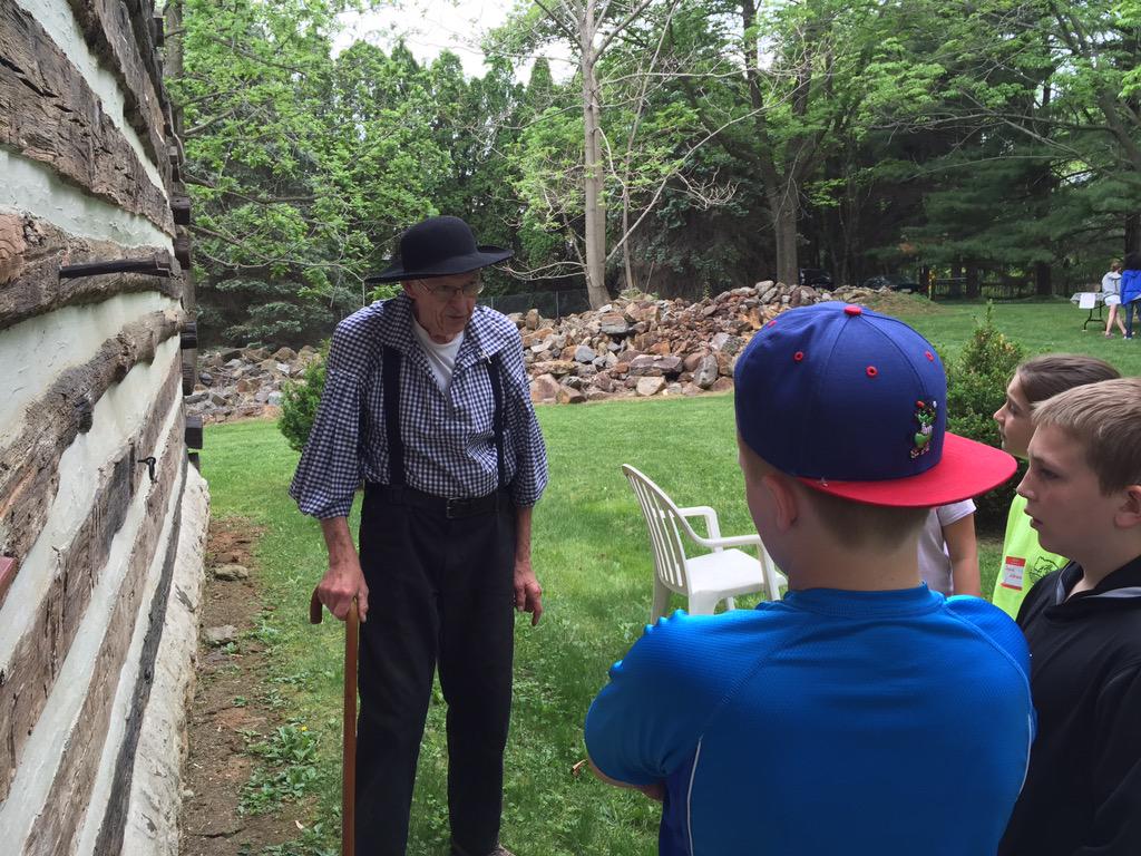 Devinej_bses's tweet photo. BSES 5th Grade visits the Log House. Thank you to all the volunteers. We have learned so much already!! http://t.co/ZoYODSGcvu