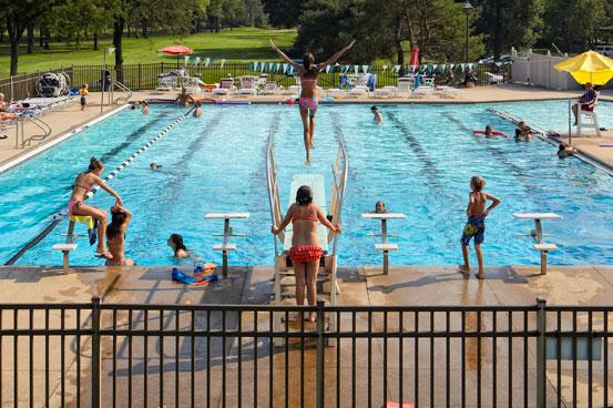 DearbornCC_MI's tweet photo. The pool is open for Member and guest usage from Memorial Day through Labor Day.
→http://t.co/fRQMQfT2rG http://t.co/uggK0xLjwn