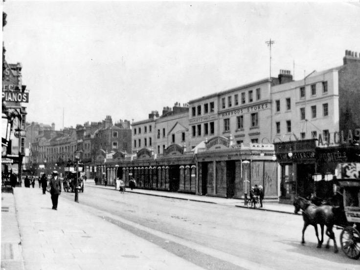 StreetReviewUK's tweet photo. #Harrods department store, #London 1884 after it had been rebuilt following a fire in 1883 http://t.co/wVYupKuoU9