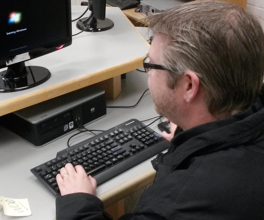 WestviewFMPSD's tweet photo. Gr.6 LA PAT has begun. Thx Ts, EAs, & @FMPSDTech for smooth start. Can't wait to hear abt Great Stories! #ymmed http://t.co/bDZOw6789v