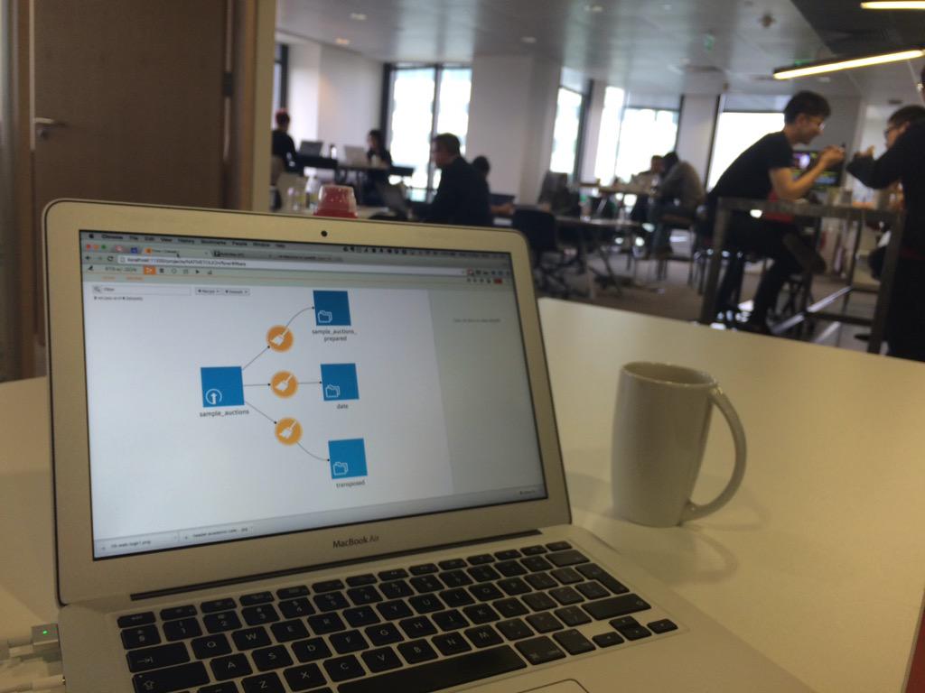 kmuehmel's tweet image. Getting ready now! #DataScienceStudio and coffee in the @Level39CW open space before an initial meeting with @InnFin