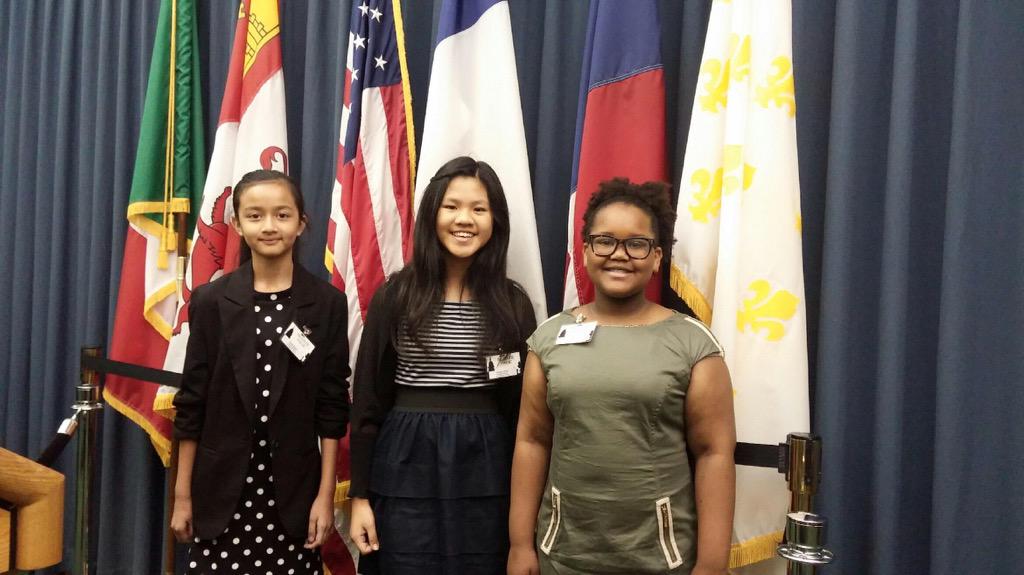 TPCSAnews's tweet photo. These sweet @HarmonyEdu kiddos were #txlege pages for Senator @KirkPWatson this week! http://t.co/gmtrsmdt9x