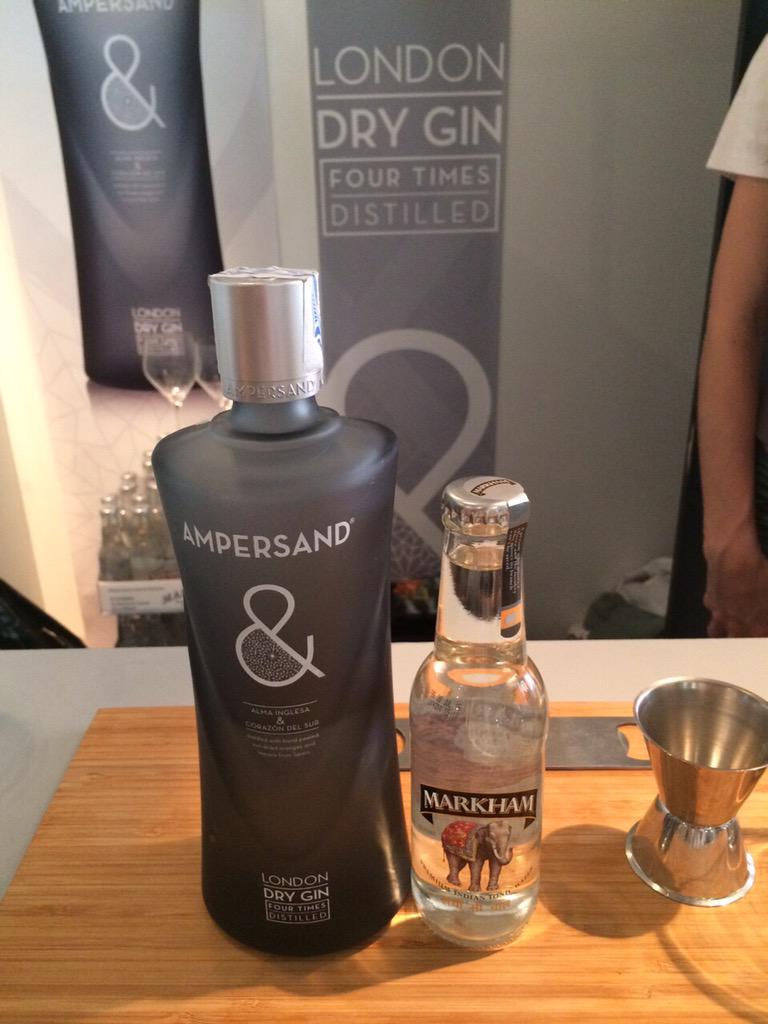MarkhamTonica's tweet photo. Combinación perfecta para #Gintonic. Seguimos en #Ginmotive http://t.co/yQVxlMS7Qi