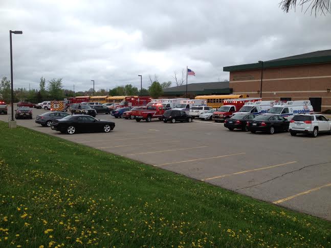 macombdaily's tweet photo. Faulty fog machine forces evacuation at #BeckElementary School in #MacombTownship
http://t.co/RfNHkX3cN2 http://t.co/rCSApmK607