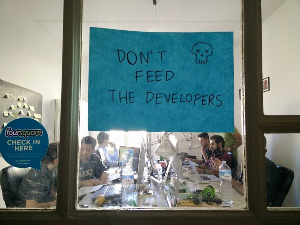wepushsocial's tweet photo. Non potete immaginare la voracità di un buon developer. Fate attenzione. #traffico2 #developers http://t.co/i8eIwwk6NU