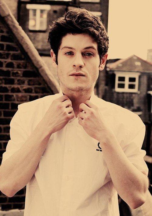 Happy 30th Birthday Iwan Rheon! 