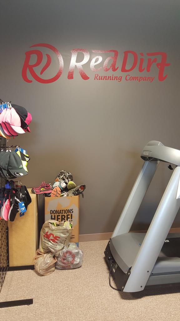 Race4Souls's tweet photo. More @Soles4Souls are getting filled up!!!
#wearoutpoverty #giveshoesgivelove http://t.co/JZCKX3TczT