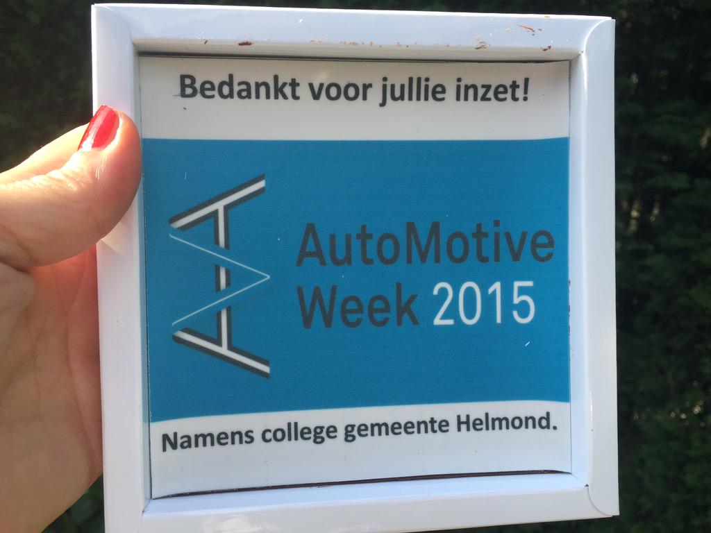 drivenbyhelmond's tweet photo. Vandaag evaluatie #AutomotiveWeek. We gaan voor editie 2017 😀. Met bedankje van college @gemeenteHelmond #chocolade http://t.co/UJZ9GTIVhJ