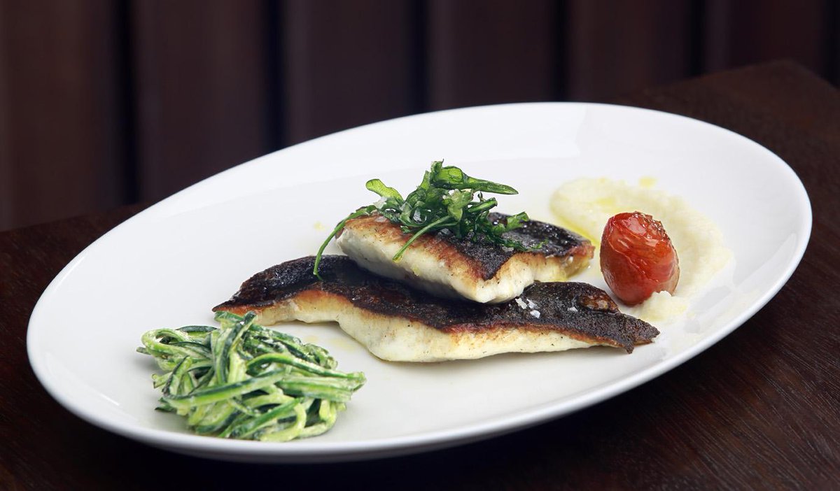 rafbarbcn's tweet photo. ¿Qué cenamos hoy chicos? #Rafbar #foodiesbcn http://t.co/6zNA8muVnY
