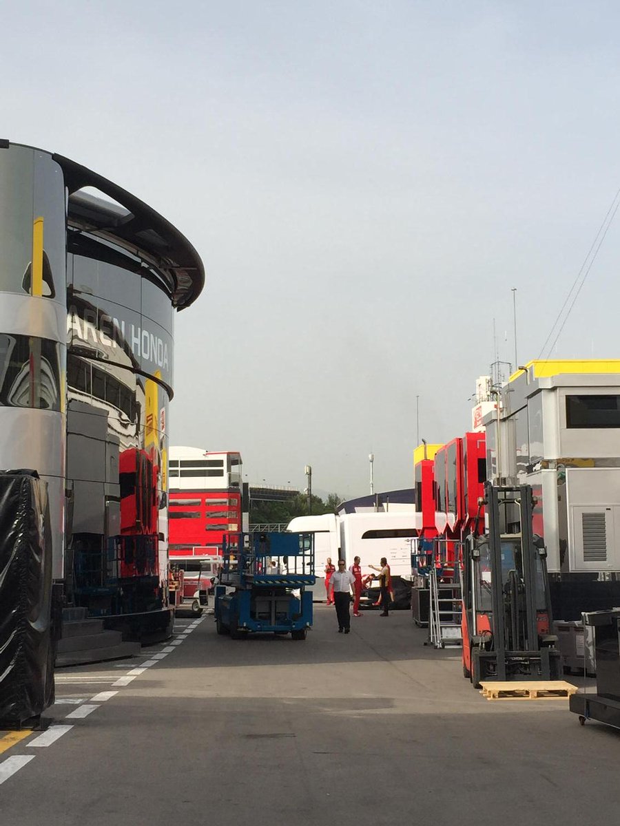 ianparkesf1's tweet photo. The #BCNTest is over and the grand pack up begins, with equipment heading the 660kms up the road to Monaco. http://t.co/dkBZKZxy28