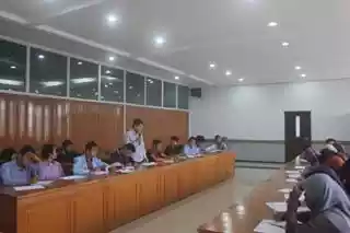 ppru2015's tweet photo. .....Pemilihan ketua umum dan perangkat DPM UR periode 2015/2016 http://t.co/4gd454DlWM