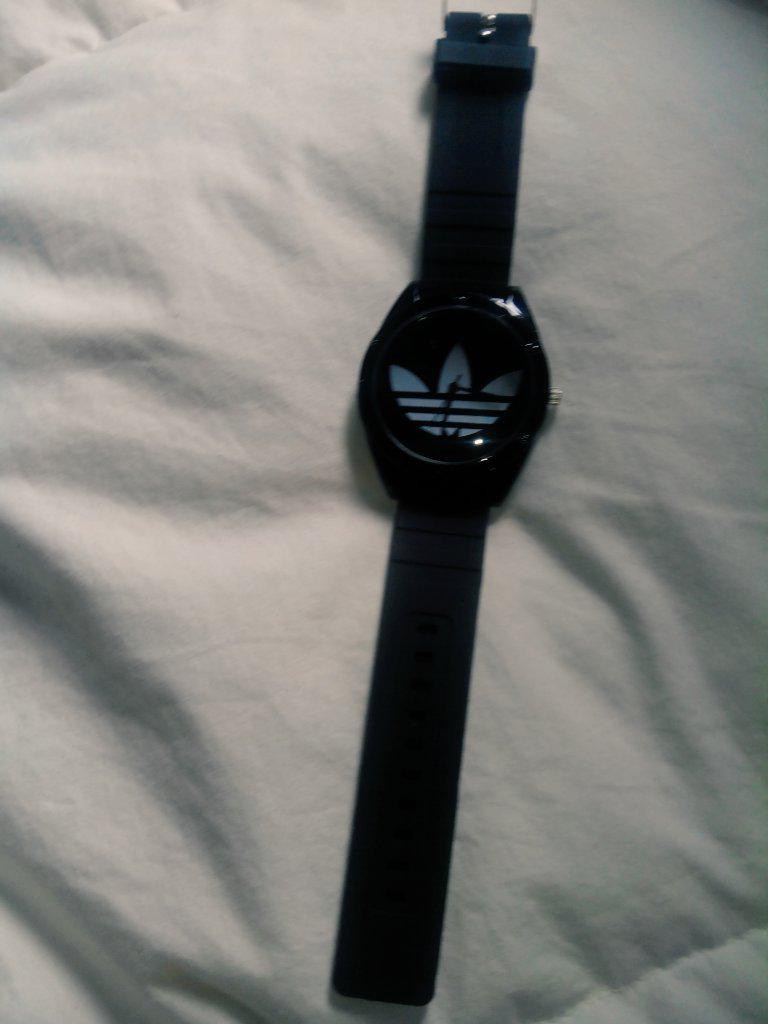 luissg82's tweet photo. Gracias @yourclothess14 .pedido recibido! :) http://t.co/dJTF8eRjbT