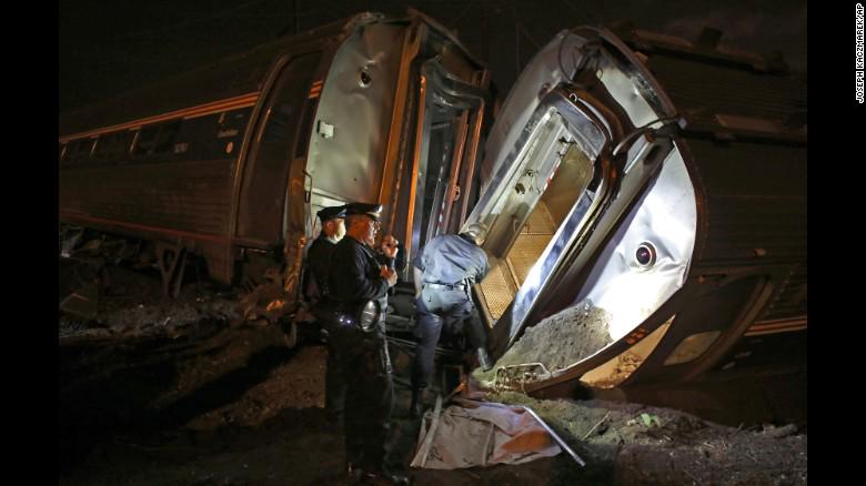 CNN's tweet image. Investigators are seriously looking at speed as a factor in #Amtrak train crash, official says cnn.it/1FkFAt2