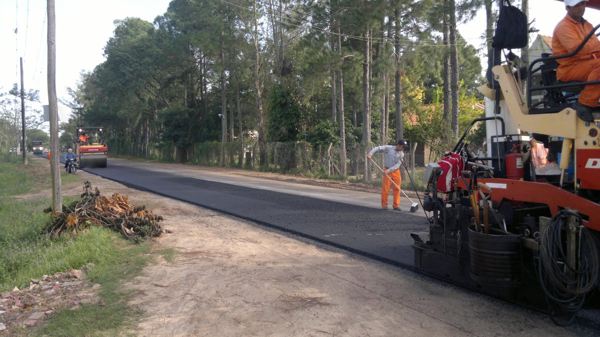 En marcha la repavimentación en el acceso a Santa Ana