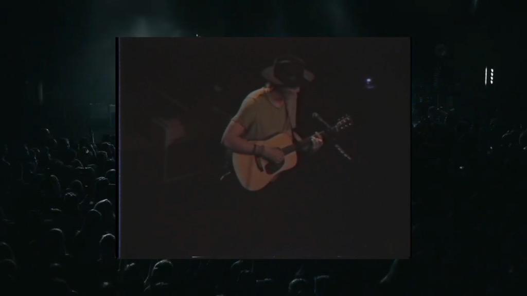 CodySimpson's tweet image. 