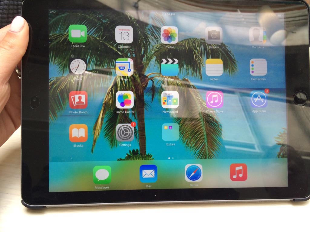 tcStephmau's tweet photo. #bigideasyu using technology to stay connected with all individuals: anywhere, anytime :) http://t.co/kwnf6zCg79