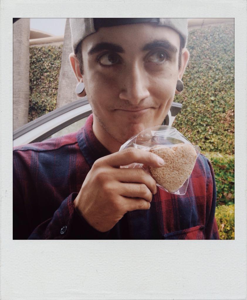 _sincerelymaryy's tweet photo. Happy birthday to the love of my life 🎈🎉😍💖💖 I miss him so much 😩 http://t.co/wlJSH4XTnt