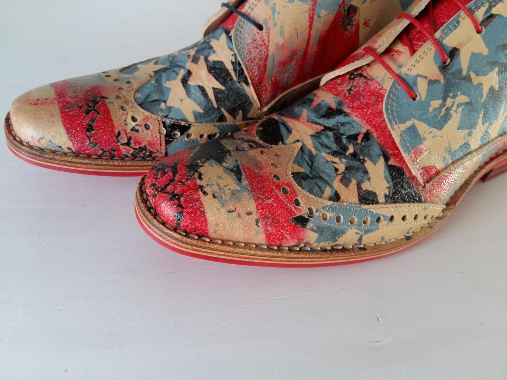kops_shoes's tweet photo. The Art of Kops-shoes#facebook#the American dream.in http://t.co/326WdRdg3A