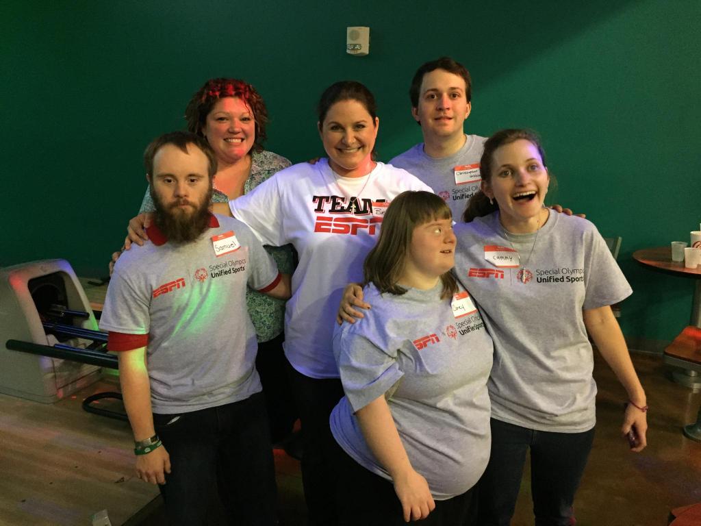 breebree983's tweet photo. @ESPNCitizenship I am happy to be a member of #TeamESPN and enjoy giving back through volunteering with @SONC_BeAFan! http://t.co/oJmaZz58KF