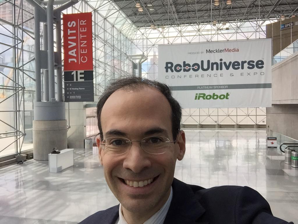 dronelaws's tweet image. Always fun when the robots come to New York. #RoboUniverse