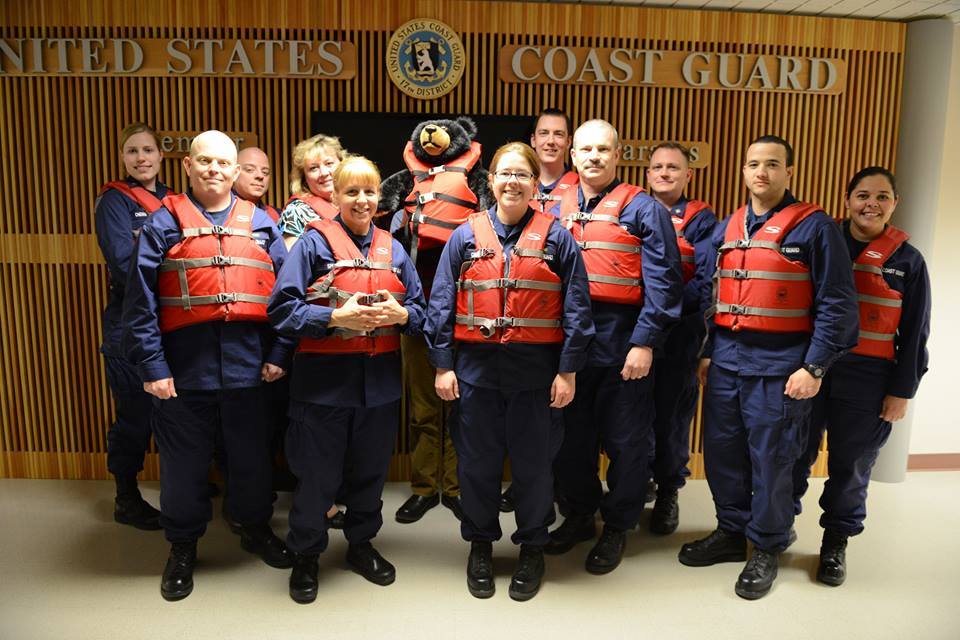 SafeBoatCouncil's tweet image. MT @USCGAUXTAMPA: Friday is Wear Your Life Jacket to Work Day! Please do so &amp;amp; let us know #WearIt