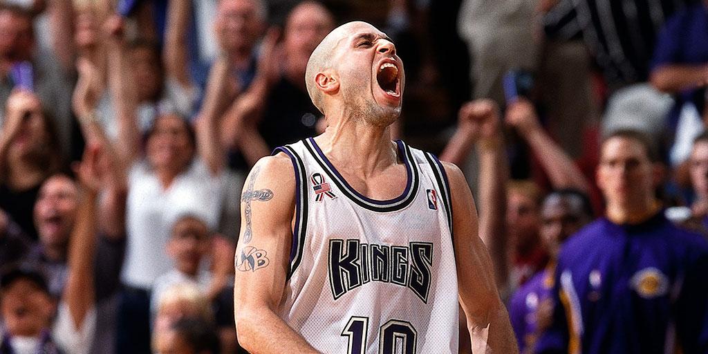 Special happy birthday shout-out to Kings Legend Mike Bibby! 