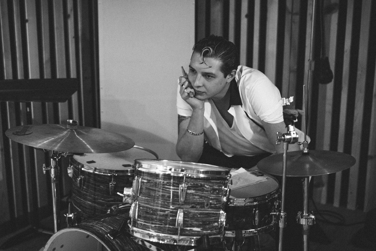 John Newman Merilis Single baru @Foto Twitter JohnNewman