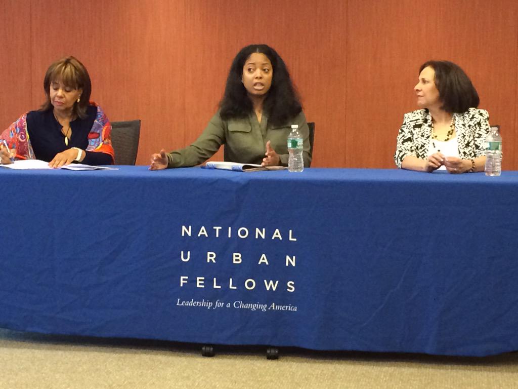 Kounselor22's tweet photo. June explaining the impact of the Affordable Care Act on community health...#aetnacares, #nuftalks, @nufLead http://t.co/ttYU2jCeyY
