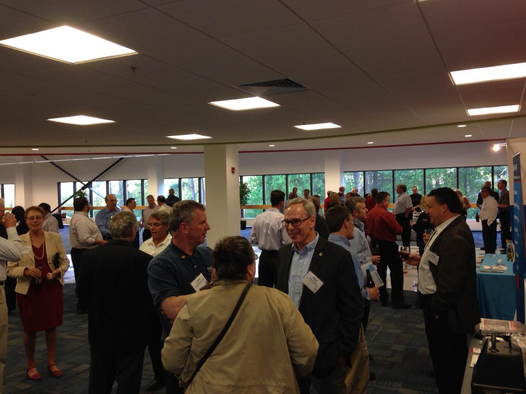Nearly 100 #pharma professionals enjoying an evening of networking and education at our bi-monthly dinner meeting.