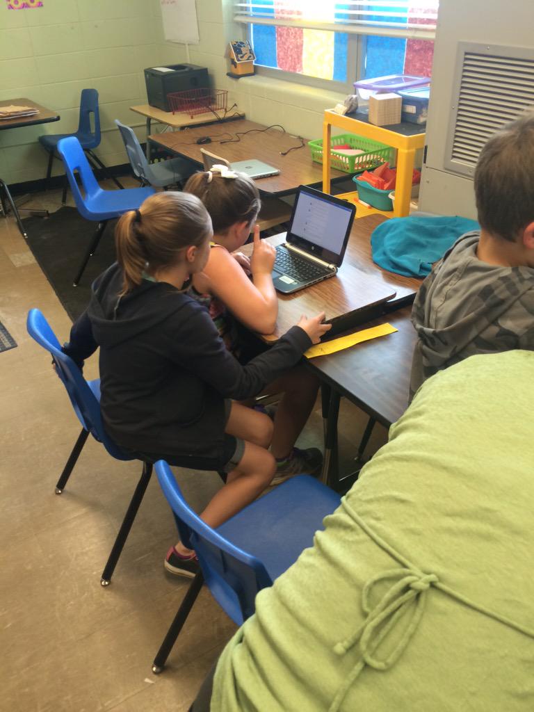 Motexan31's tweet image. Loved getting into 4/5 grade classrooms today to see Civil War presentations @officialSPS #learningispersonal