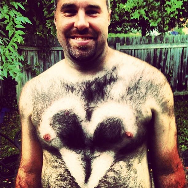 ClubCleanShave's tweet photo. 11 Times That Manscaping Went Too Far - http://t.co/OGy1sU7MXB http://t.co/F6YPFFX6PI