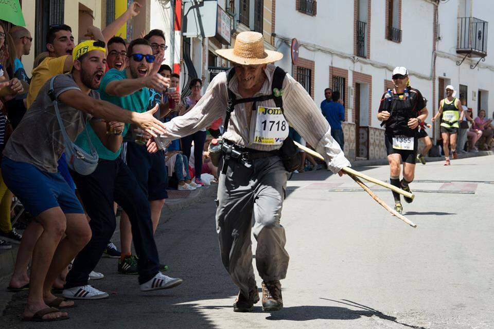 La historia de súper Paco!! 
#sinpalabras 
Lo duro no es hacer 101 kms, lo que cuenta... 
elmundo.es/deportes/2015/…