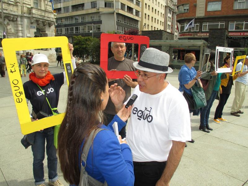 AlejandroAhumad's tweet photo. Hablando con los medios acerca de EQUOTV de @EQUO_Cantabria. #VotaVerde http://t.co/frnWveiqx5