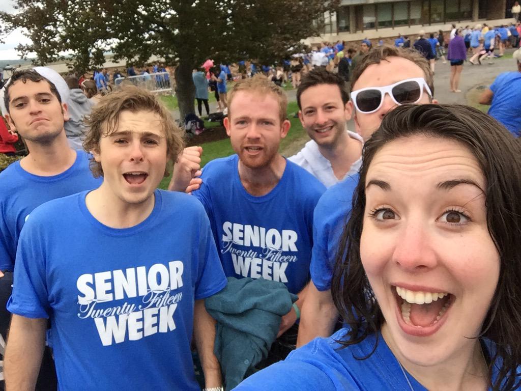 jennburgess's tweet photo. Happy Senior Splash! @ICSeniors2015 http://t.co/cms66GQeOy