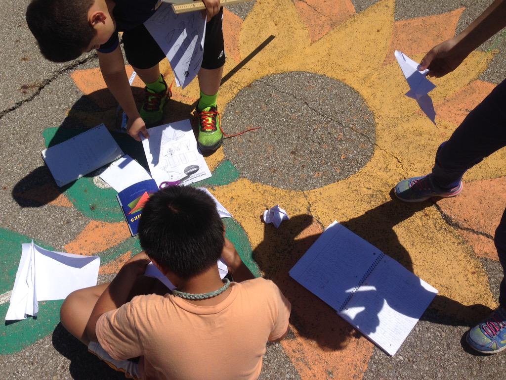 bauerlucas2's tweet photo. Perfect weather to go outside for project based learning, integrated learning, FUN! #dwedublin #dwecontent http://t.co/G6l9AdPaE3