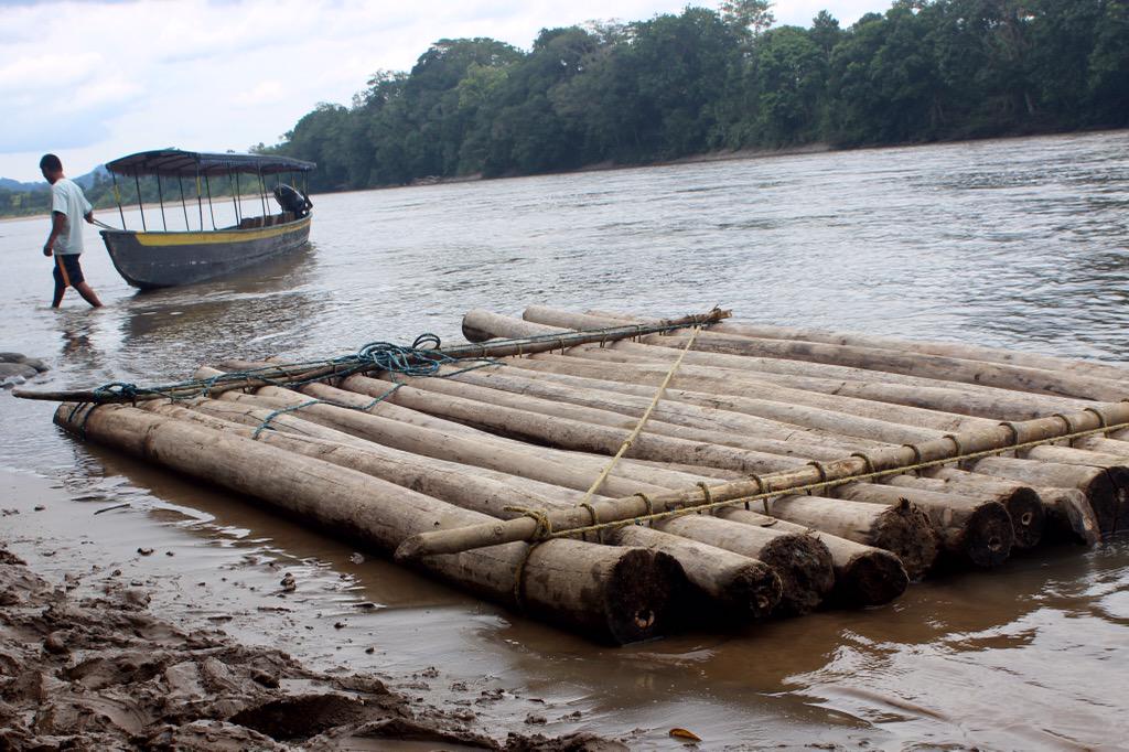datriverlifedoe's tweet photo. Huckleberry Finn starter pack
#starterpack #huckleberryfinn #aplittwit http://t.co/CuKVxWWWhR