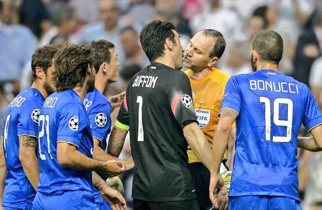 埋め込み画像への固定リンク