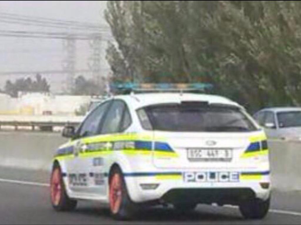 SapsSec3's tweet photo. Face Book and Twitter is overflowing of a Fake SAPS vehicle . This vehicle is legit . It belongs to Delmas . http://t.co/iXw21HpweV