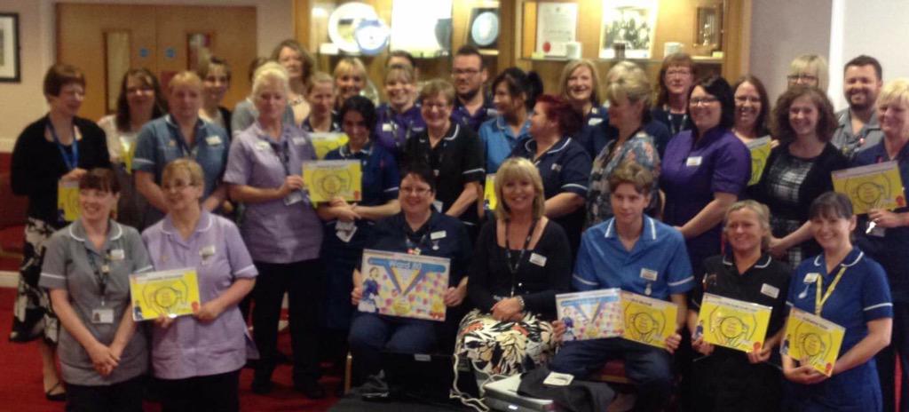 Julie Norton 💙 tweet media