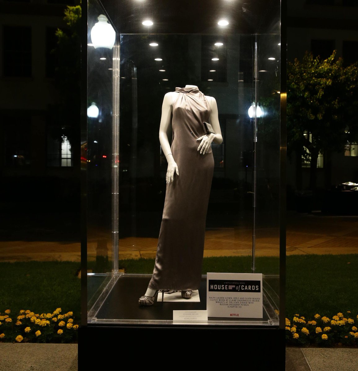 claire underwood silver dress Strict style: Robin Wright's "House of Cards" wardrobe